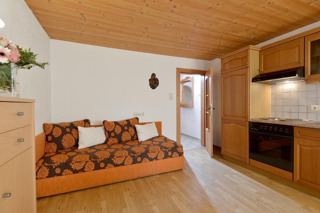 Haus Sonnenschein Lejlighed Hart im Zillertal Værelse billede