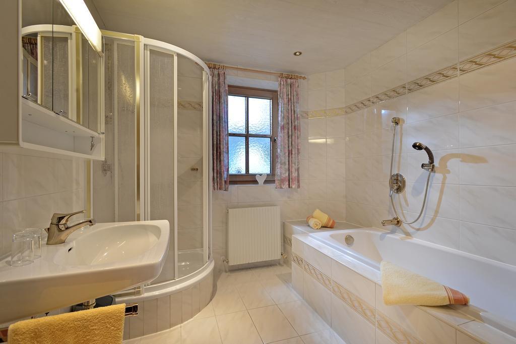 Haus Sonnenschein Lejlighed Hart im Zillertal Værelse billede