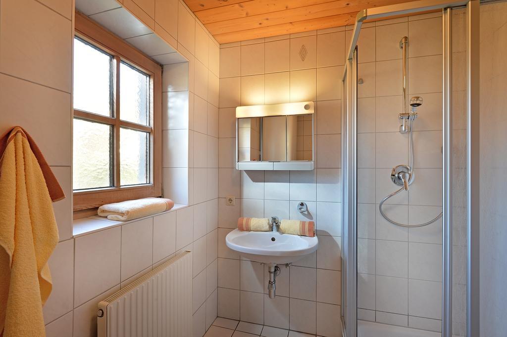 Haus Sonnenschein Lejlighed Hart im Zillertal Værelse billede
